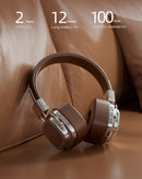 Auriculares supraaurales inalámbricos SlowBack CHROME en color marrón, diseño elegante y moderno.