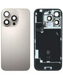 Encuentra tapa trasera original (NATURAL TITANIUM) con carga NFC inalámbrica y compatible con MagSafe para iPhone 16 Pro en Guatemala.