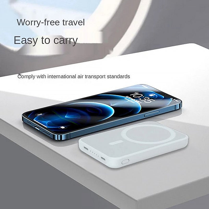 Encuentra PowerBank con carga inalámbrica de 10000mAh en Guatemala, distribuido por MS en color blanco.