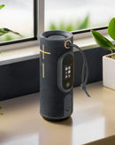 Encuentra el Parlante inalámbrico SPLASH Touch a prueba de agua con pantalla táctil en Guatemala en SlowBack, mayorista de tecnología.