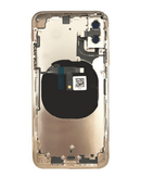 Reparación de tapa trasera con componentes preinstalados para iPhone XS en Guatemala.
