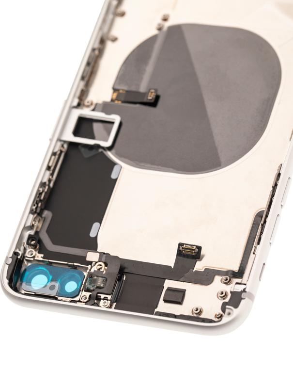 Tapa trasera para iPhone 8 Plus con componentes pequeños pre-instalados (Usada, Grado B, Plata)