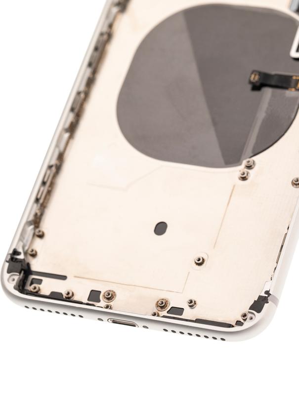 Tapa trasera para iPhone 8 Plus con componentes pequeños pre-instalados (Usada, Grado B, Plata)