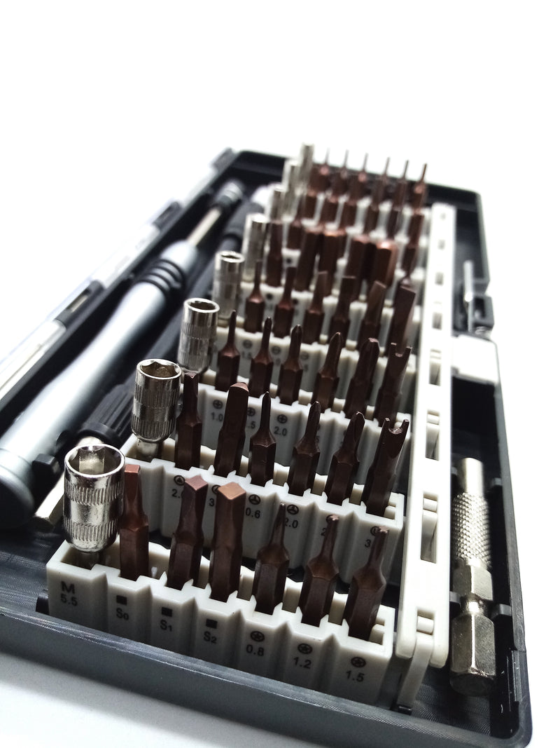 Desarmador de Aluminio con 56 puntas para reparar celulares y computadoras.