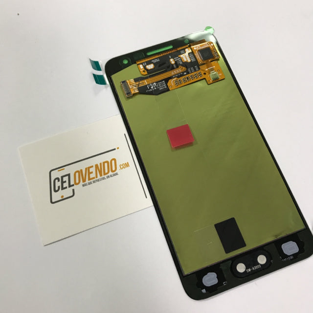 Pantalla Samsung Galaxy A3 (A300) Negra - Celovendo. Repuestos para celulares en Guatemala.