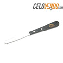 Espatula delgada de acero inoxidable con mango de madera